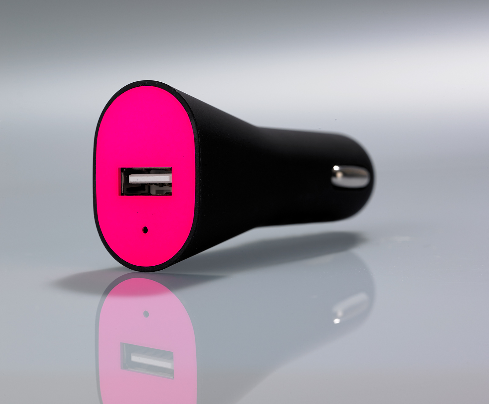 Corporate USB CAR CHARGER 1A PAINTURISSIMO